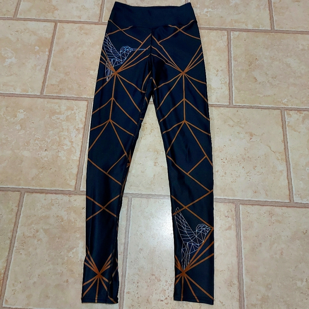 High waisted bird cage leggings!